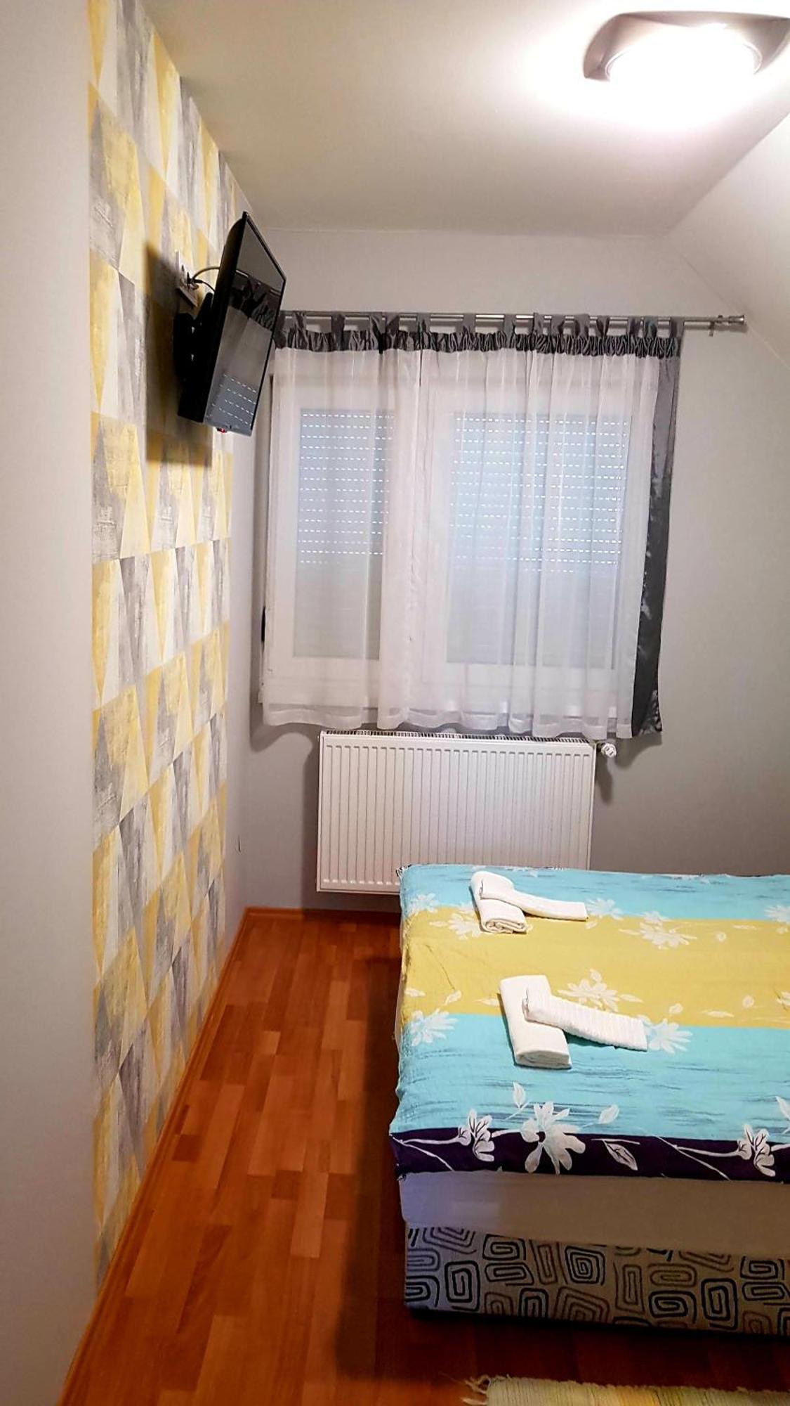 Fodor Apartman Hajduszoboszlo Luaran gambar